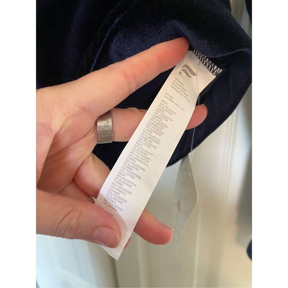 Fabletics NWT Donna Velour Hoodie in Navy Blue, Size Small, MSRP $85 - Picture 5 of 8